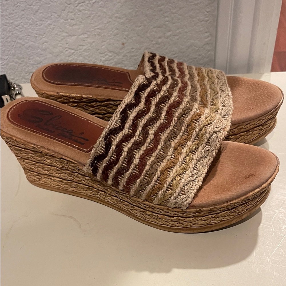 Size 8 Sbicca Multicolor Woven Platform Sandals